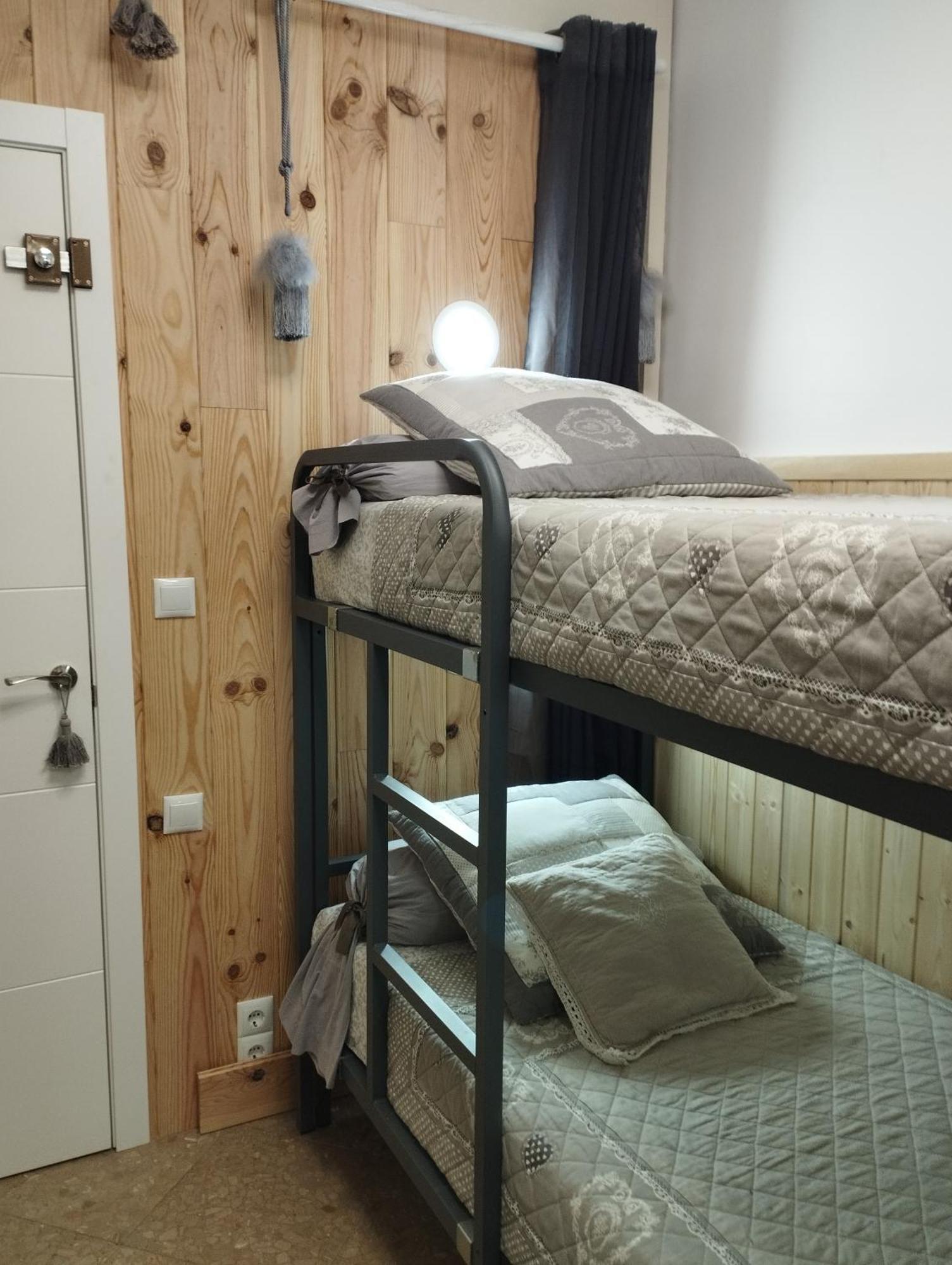 Chambres D'Hotes Chez Catherine A Reus Chambre De Paris Avec Salle De Bains Privee 外观 照片
